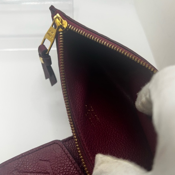 GUC Louis Vuitton Monogram Empreinte Burgundy Curieuse Wallet - Picture 8 of 11